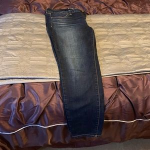 AE Mid-rise Jegging Size 12